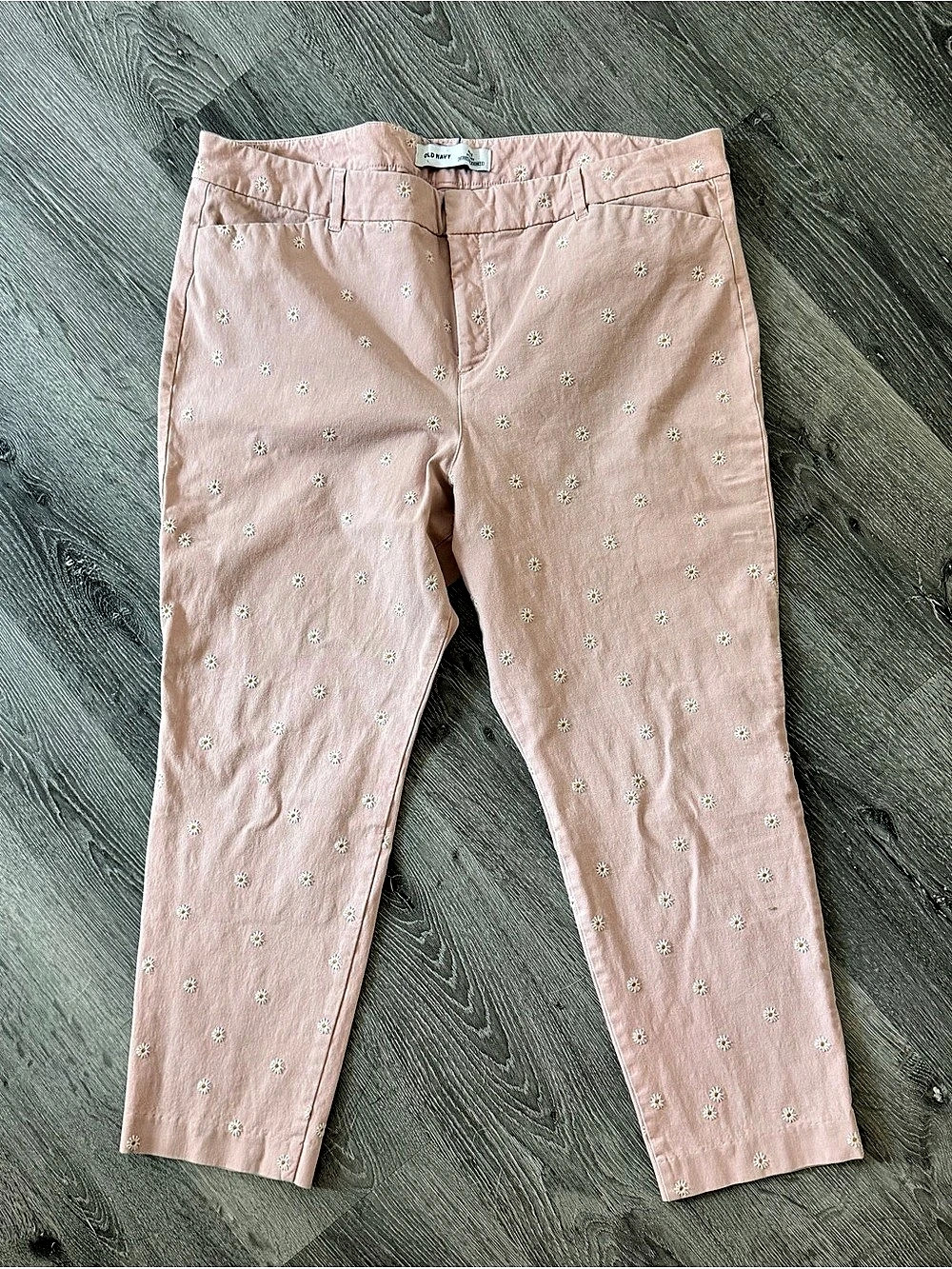 Old Navy Floral Ankle Pants Size 18 Pink